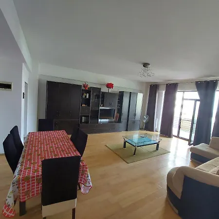 Roxana Apartament Ramnicu Valcea Exterior photo